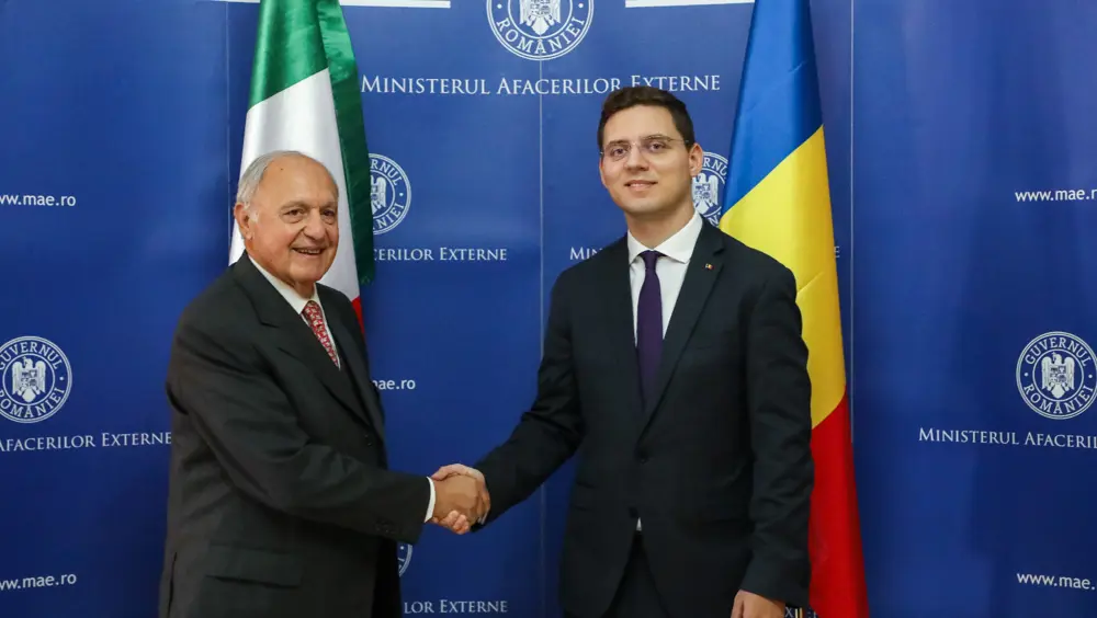 Il Ministro Savona in visita ufficiale a Bucarest