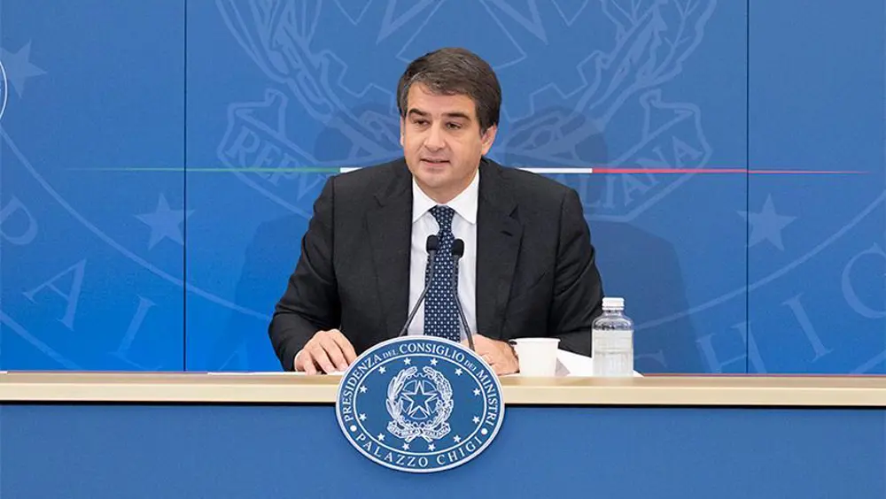 Fondi europei e nazionali, il Ministro Fitto incontra i Presidenti delle Regioni Fondi europei e nazionali, il Ministro Fitto incontra i Presidenti delle Regioni